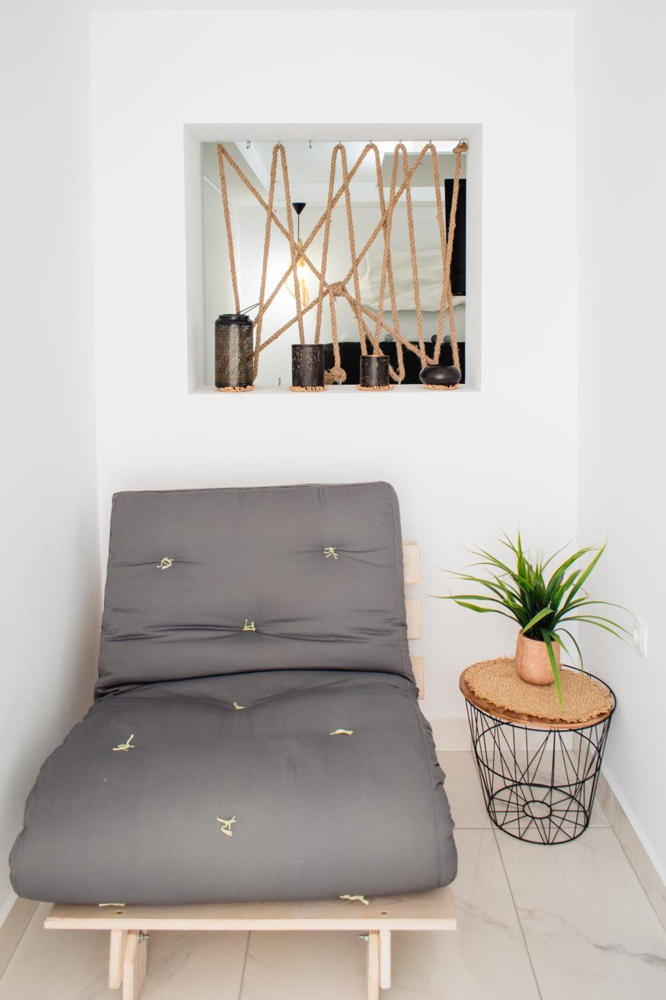 Kd Center Apartment ลาวริออน ภายนอก รูปภาพ